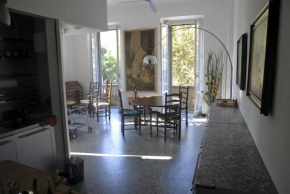 Отель Rubino Apartment  Леванто